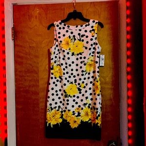 Size 10p white dress with flowers